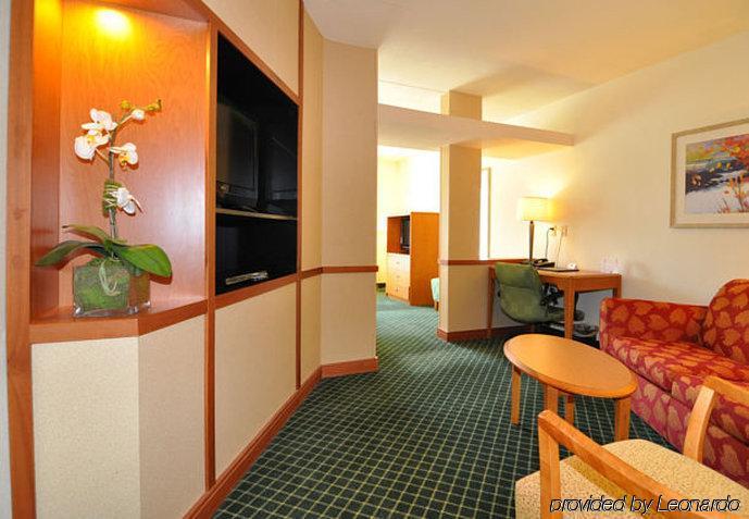 Fairfield Inn & Suites Marianna Exterior photo