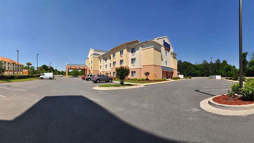 Fairfield Inn & Suites Marianna Exterior photo