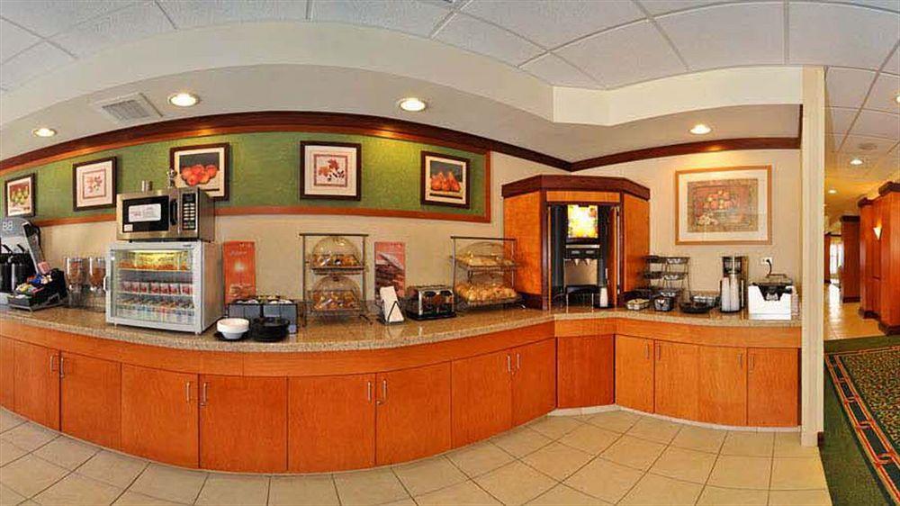 Fairfield Inn & Suites Marianna Exterior photo